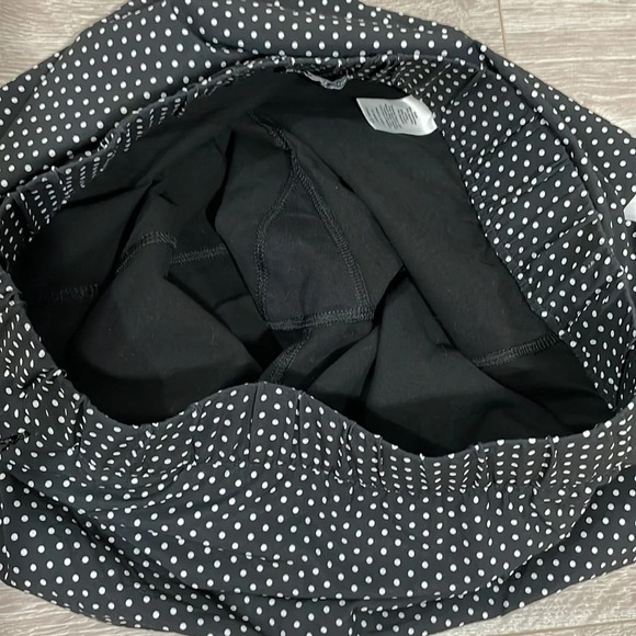 T by Talbots Pull On Athletic Skort Black and White Polka Dot M - Picture 12 of 13